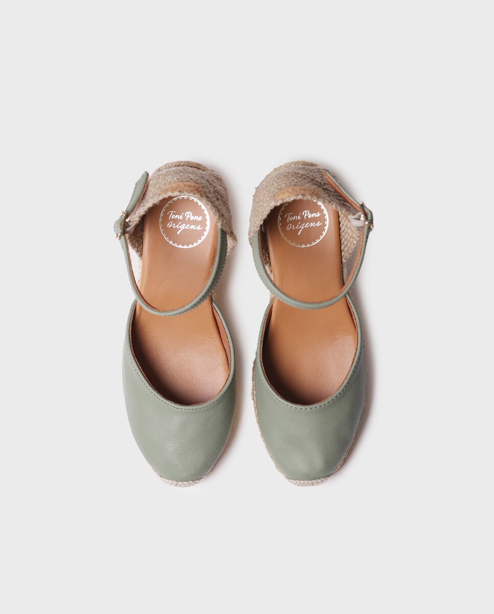 Alpercatas de Cunha em Pele com Fivela Verde-3