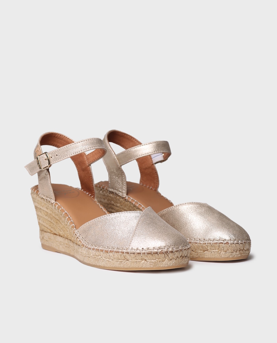 Alpercatas de Cunha em Pele Ouro-2