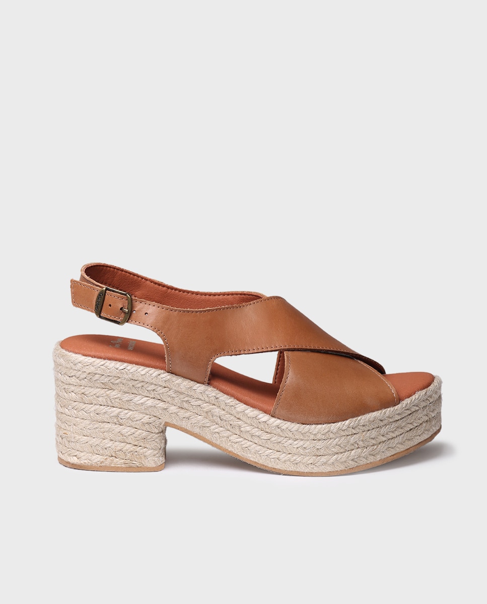 Imagem 0 de Alpercatas de Salto em Pele