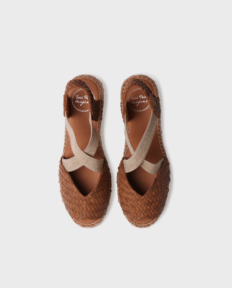 Alpercatas de Cunha em Camurça Castanho-3