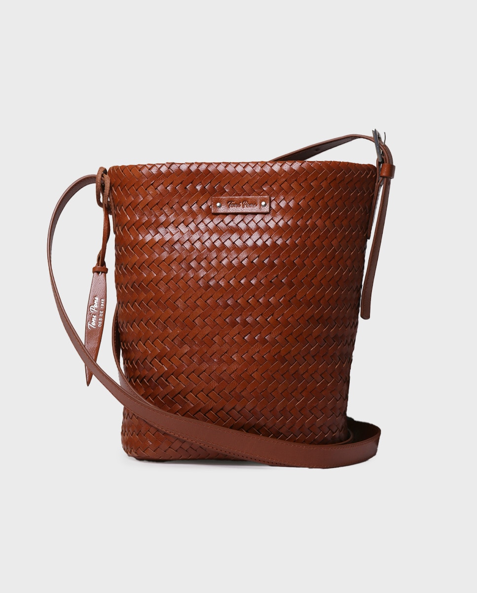 Imagem 0 de Mala a Tiracolo Tipo Bombonera em Couro Entrançado