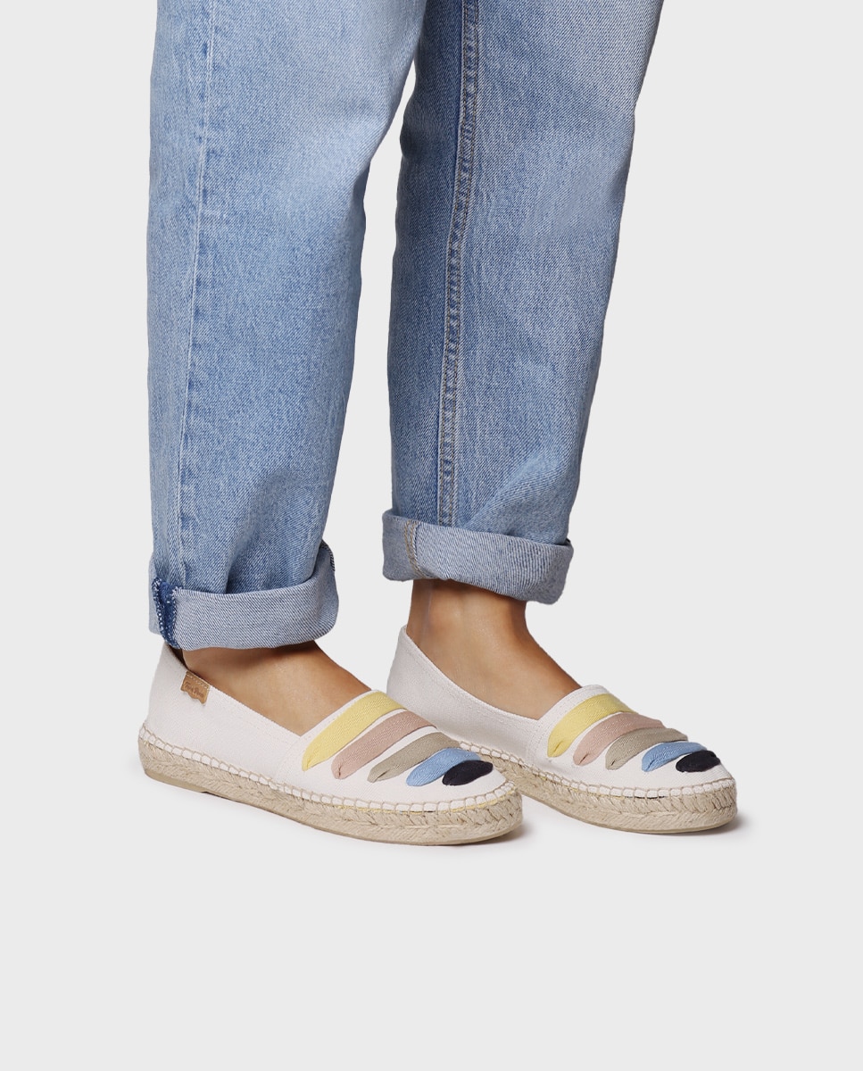 Alpercatas Rasas de Tecido com Tiras Bege-4