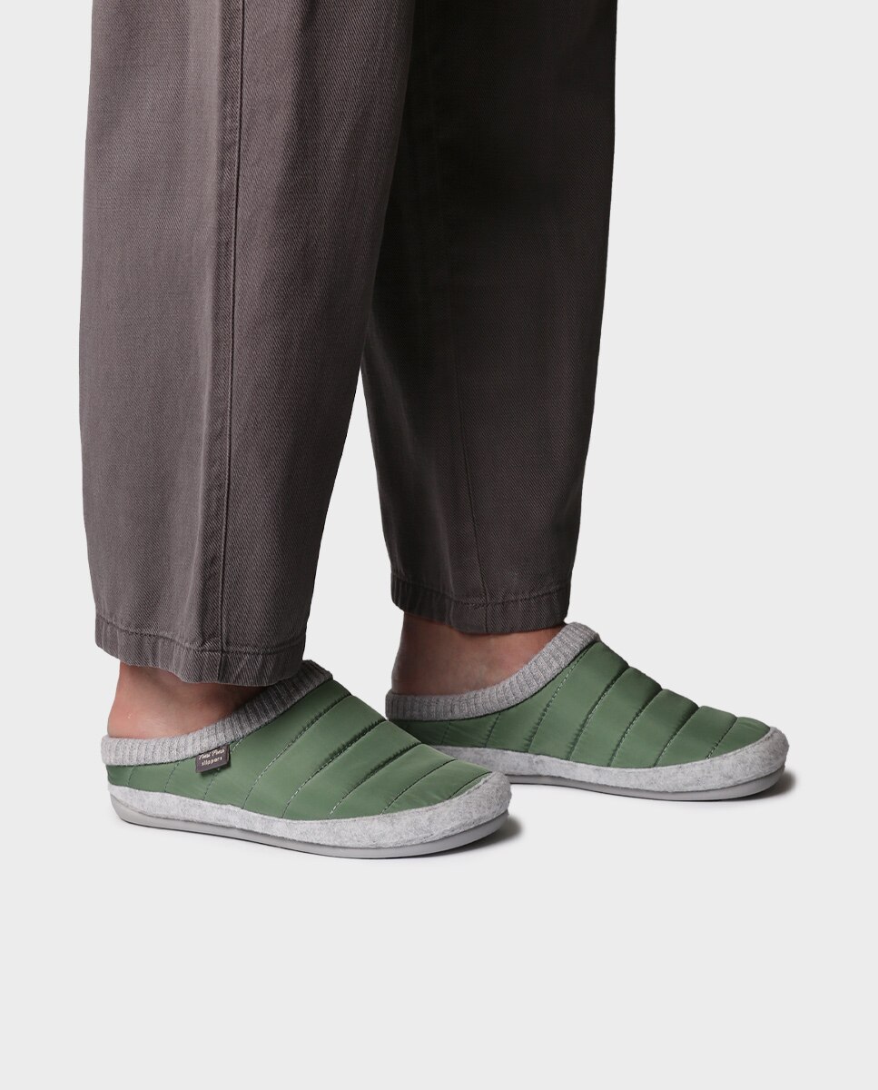 Pantufas com Cunha Interior Verde-4