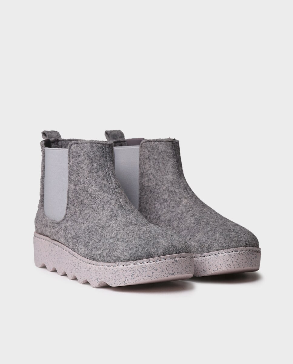 Pantufas Tipo Botim em Feltro Reciclado Cinzento-2