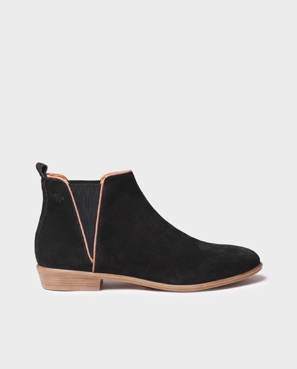 Botins de Camurça com Elásticos Preto-1