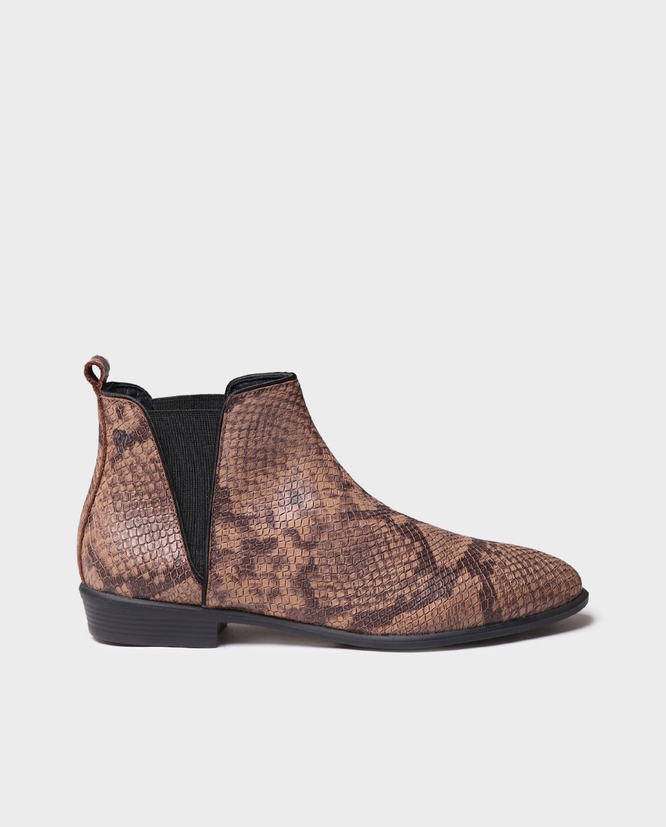Imagem 0 de Botins de Pele com Elásticos