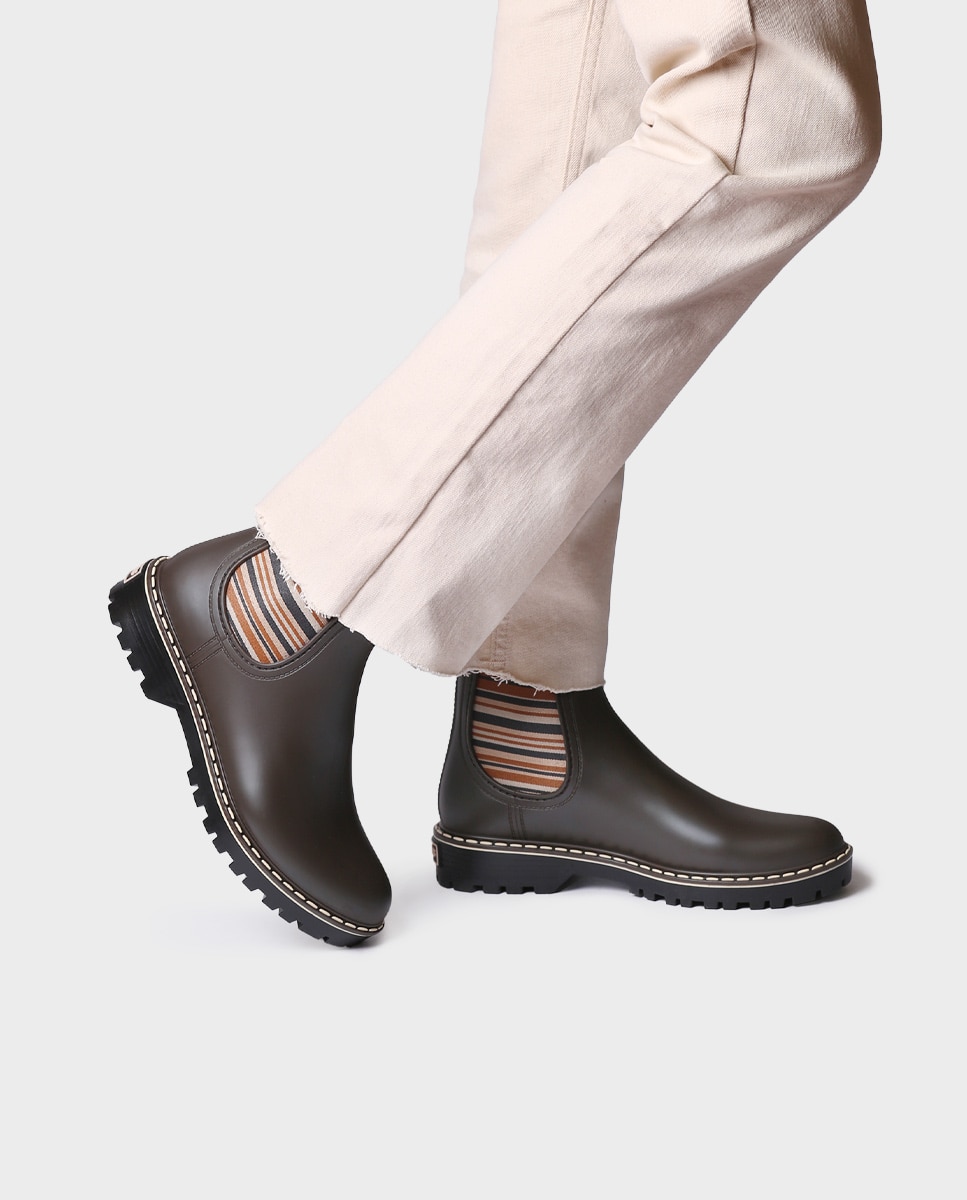 Botins de Água de Borracha com Elásticos Castanho-4