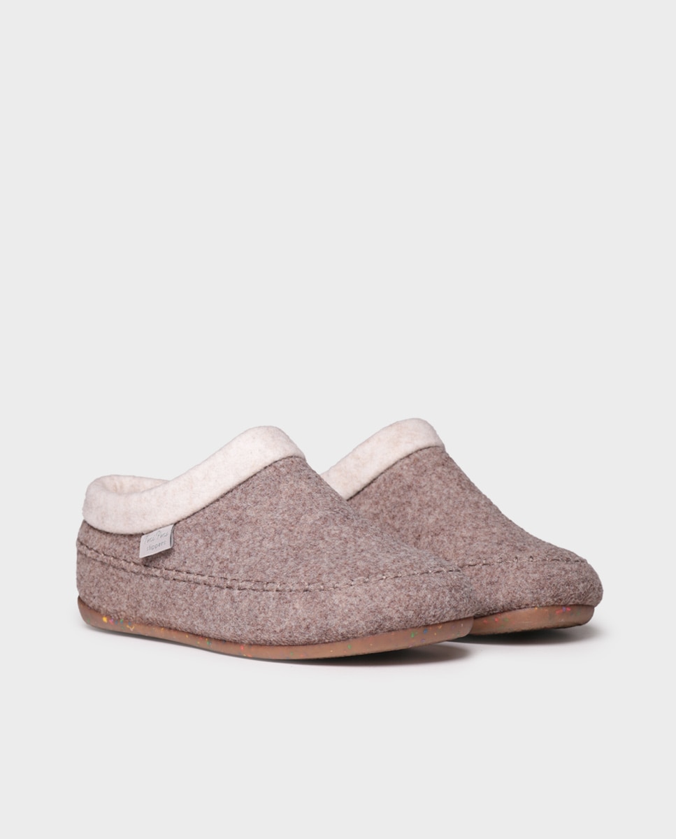 Pantufas com Cunha Interior Taupe-2