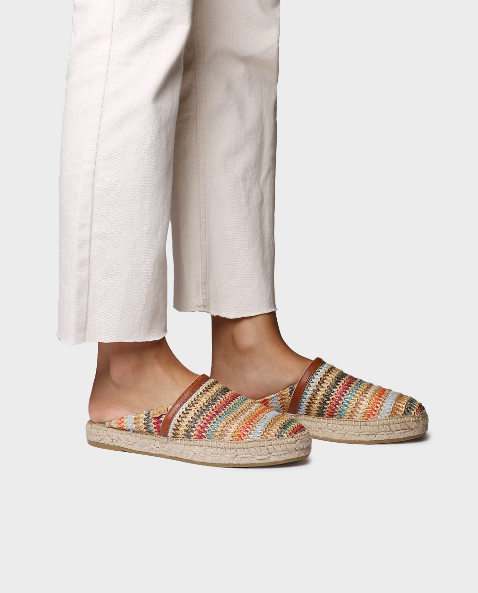 Alpercatas Rasas de Ráfia Tipo Mules Multicolor-4