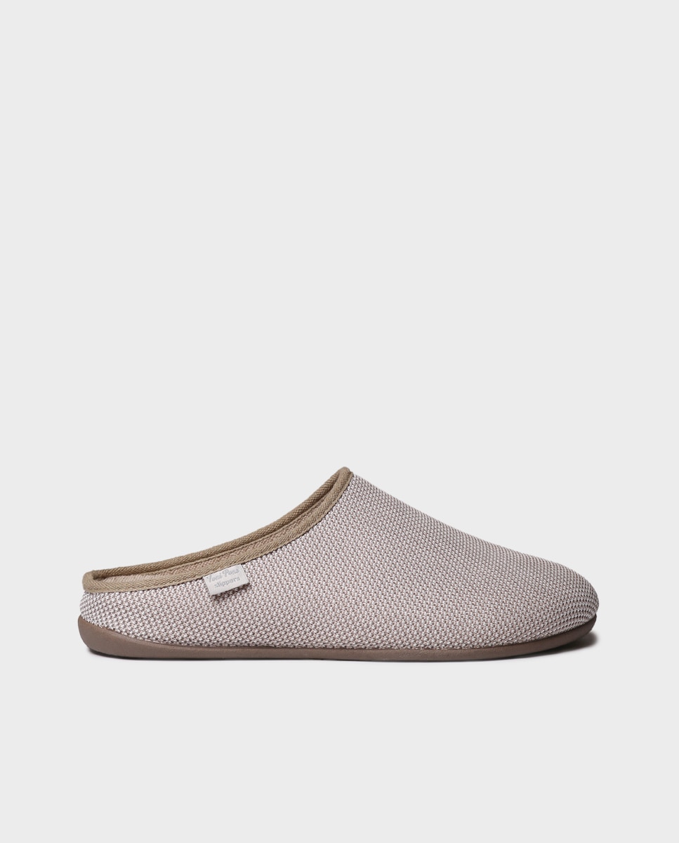 Pantufas em Tecido Tipo Rede Cinzento-1