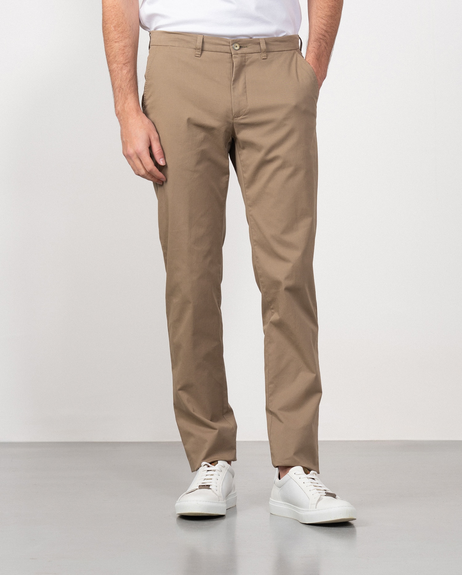 Calças Chino Slim Fit em Verde Castanho-claro-2