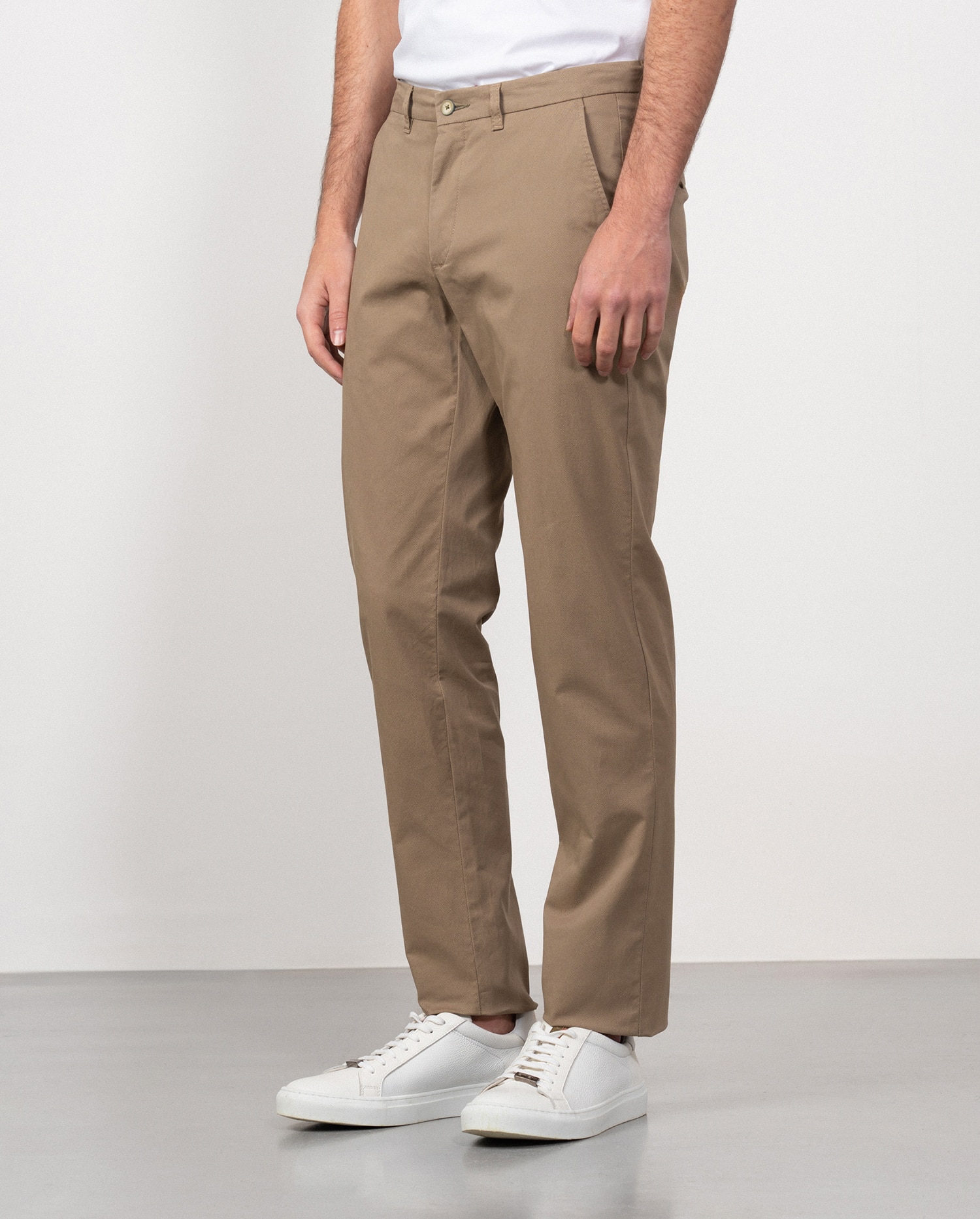 Calças Chino Slim Fit em Verde Castanho-claro-4