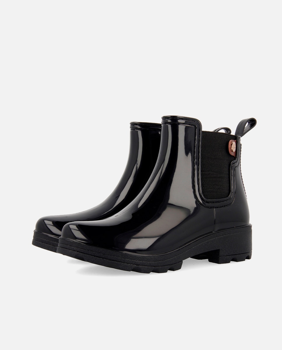 Botins de Água Estilo Chelsea com Elásticos Laterais Preto-2