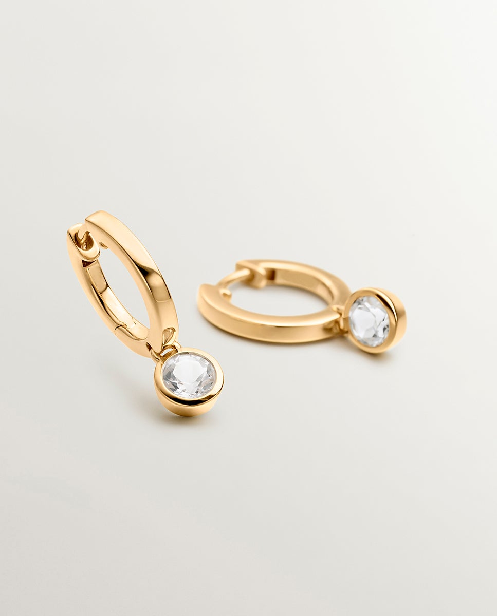 Brincos de Aro Pequenos em Prata 925 com Banho em Ouro Amarelo de 18k com Topázio Branco Branco-5