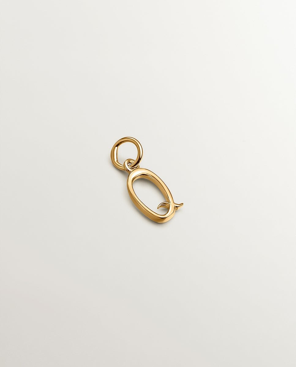 Charm de Prata 925 Banhada em Ouro Amarelo de 18k com Inicial Q Ouro-1