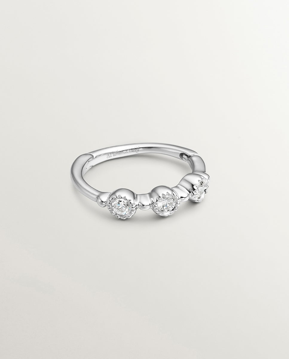 Brinco Individual de Argola de Ouro Branco 9k com Diamantes 0,042 Cts Branco-2