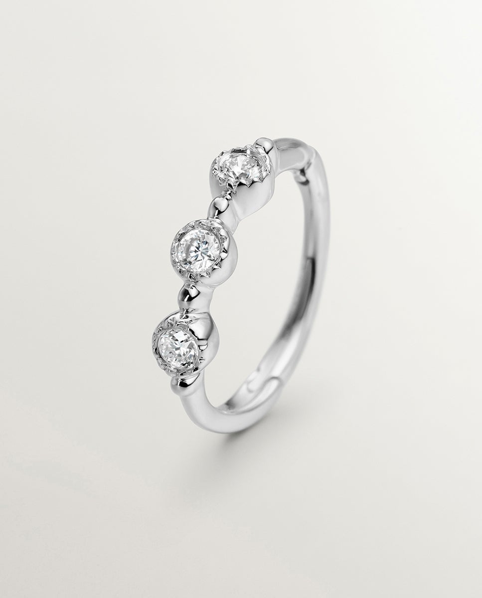 Brinco Individual de Argola de Ouro Branco 9k com Diamantes 0,042 Cts Branco-3