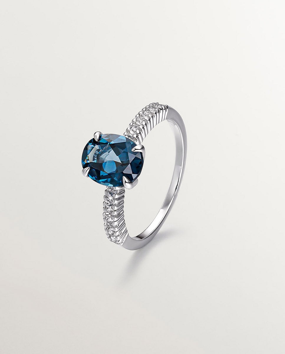 Anel de Prata 925 com Topázios em Azul e Brancos Azul-3