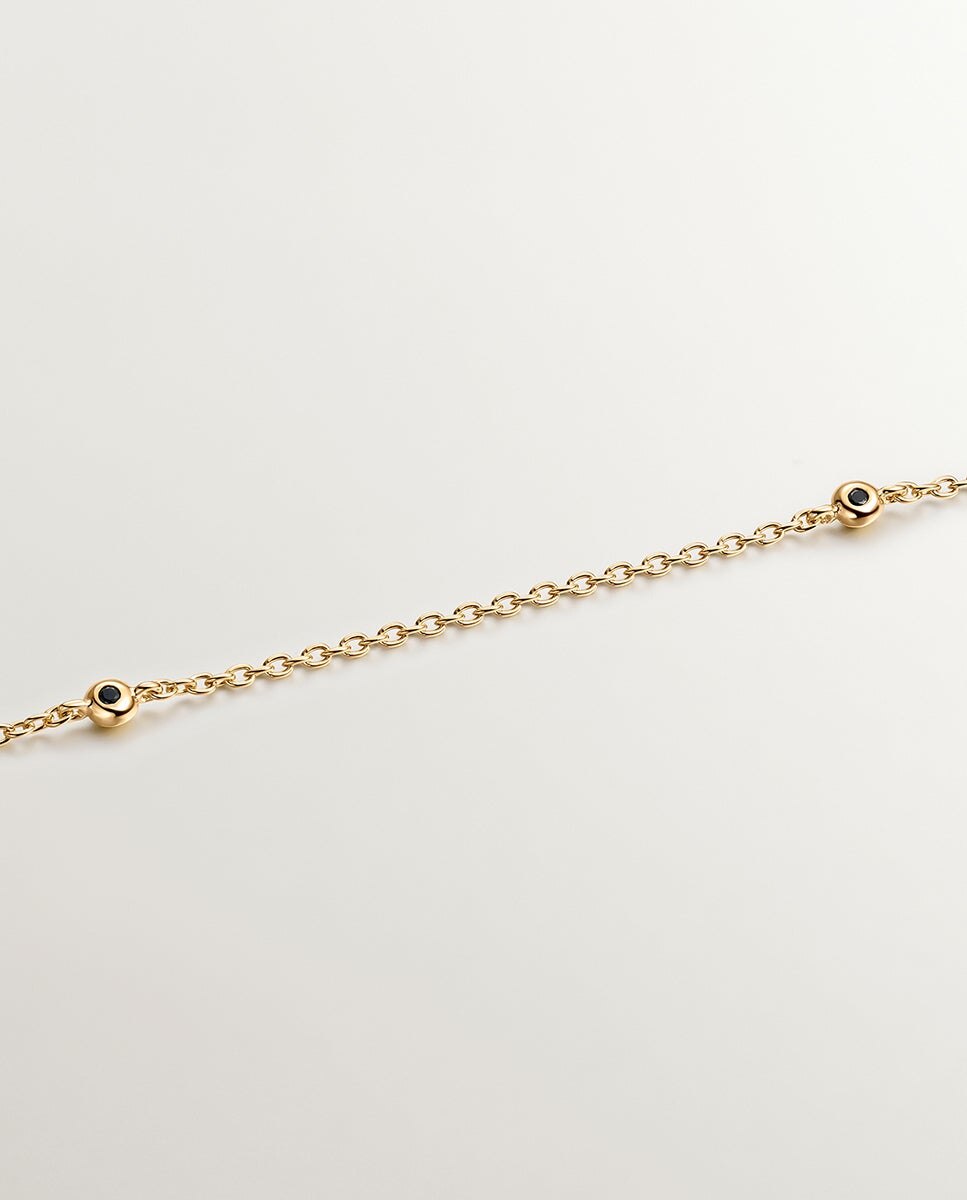 Colar de Prata 925 Banhada em Ouro Amarelo de 18k com Cruz Grande e Espinelas Preto-5
