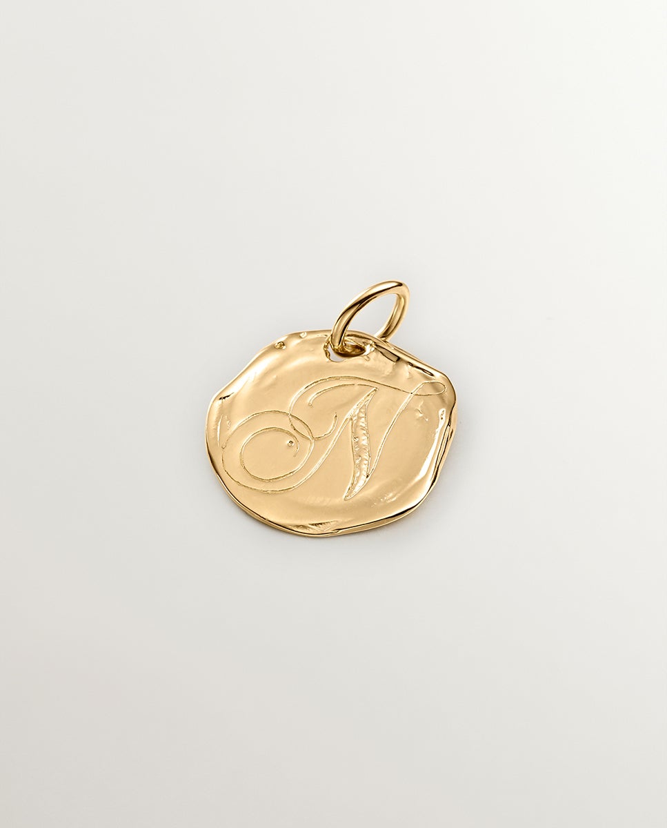 Charm Artesanal de Prata 925 Banhada em Ouro Amarelo de 18k com Inicial N Ouro-1