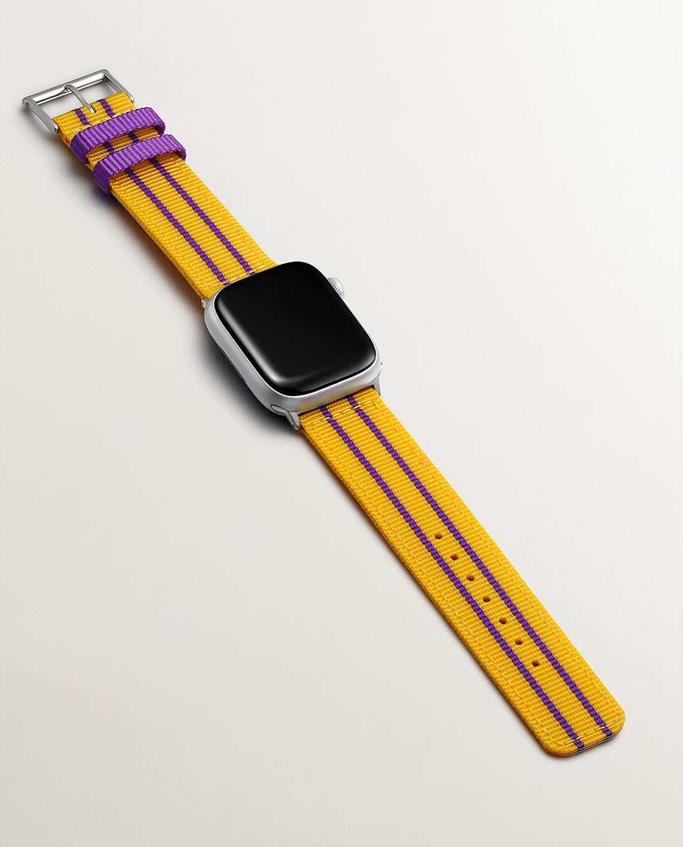 Imagem 0 de Personalize o seu Apple Watch de 38 mm ou 40 mm com nossas divertidas pulseiras. Encontre os seus favoritos e troque-os para combiná-los com todos os seus looks.