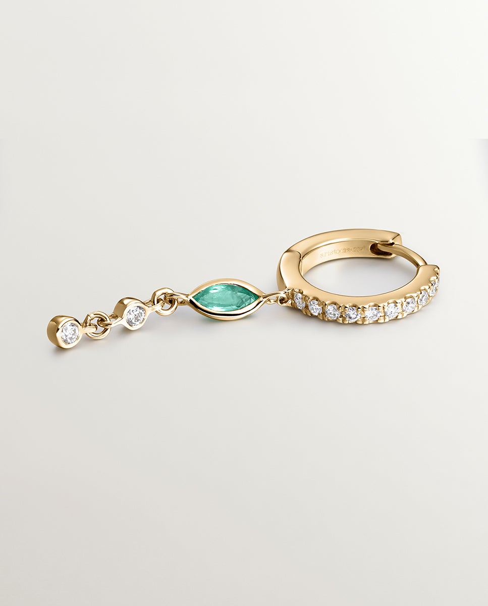 Brinco Individual de Argola Pequena de Ouro Amarelo 9k com Corrente de Diamantes e Esmeralda Branco-3