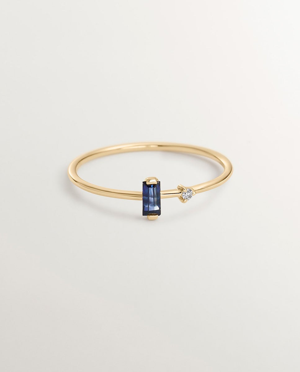 Anel Solitário de Ouro Amarelo de 9k com Safira Azul e Diamante Azul-3