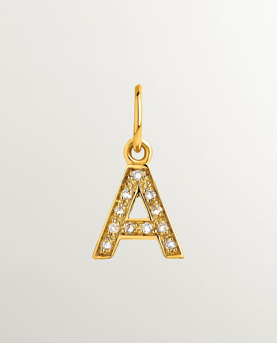 Charm de Prata 925 Banhada em Ouro Amarelo de 18k e Topázios Brancos Inicial a Branco-1