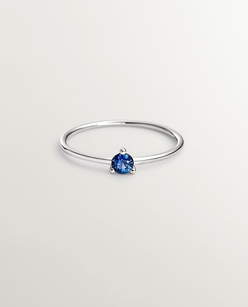 Anel de Ouro Branco de 9k com Safira Azul Azul-3