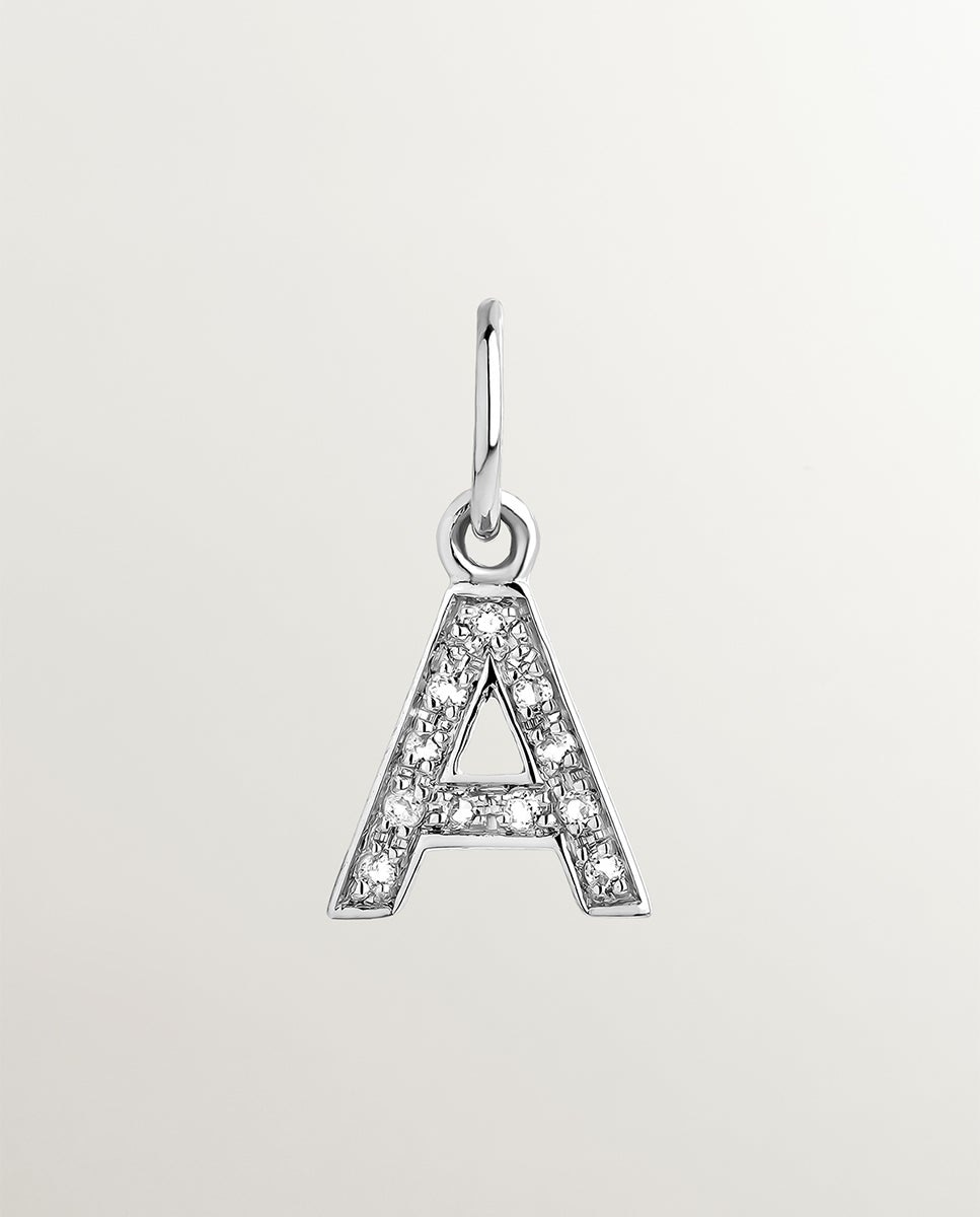 Charm de Prata 925 e Topázios Brancos Inicial a Branco-1