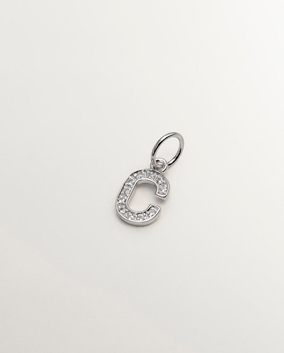 Charm de Prata 925 e Topázios Brancos Inicial C Branco-1