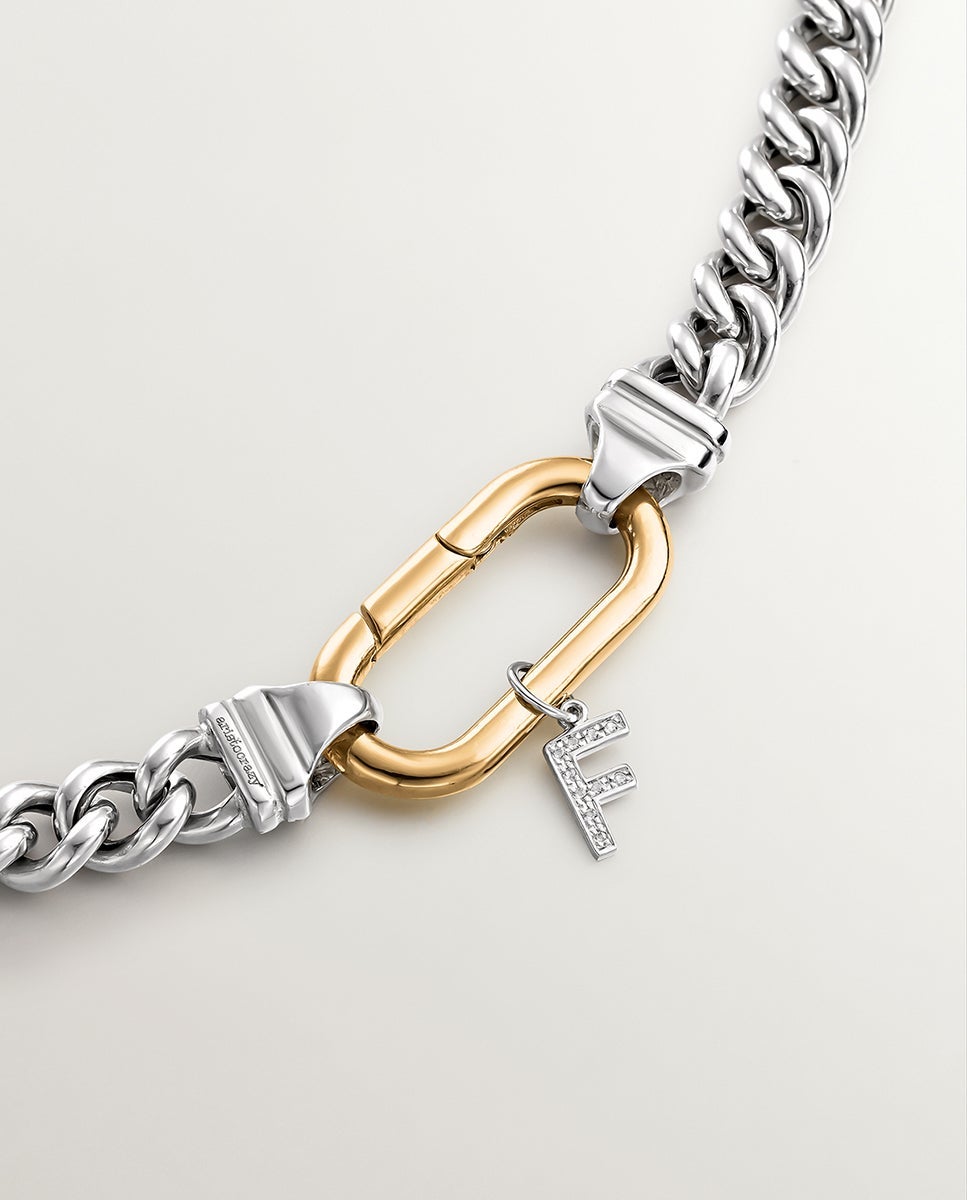 Charm de Prata 925 e Topázios Brancos Inicial F Branco-2