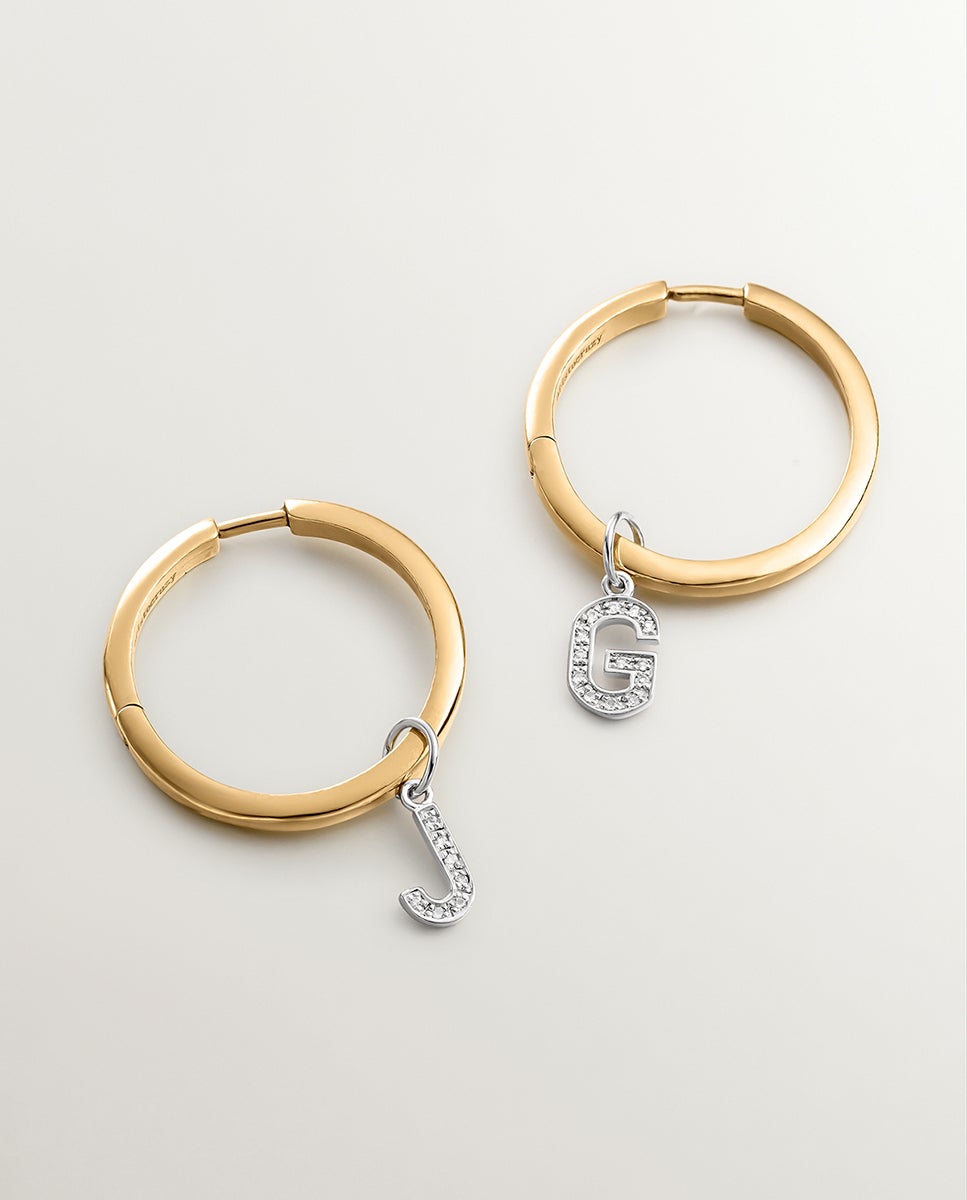 Charm de Prata 925 e Topázios Brancos Inicial G Branco-2