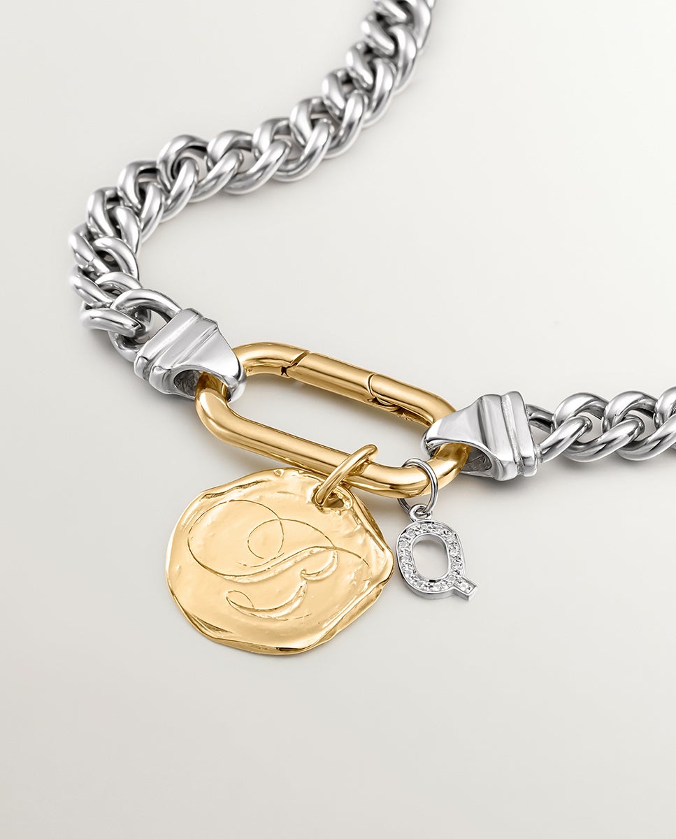 Charm de Prata 925 e Topázios Brancos Inicial Q Branco-2
