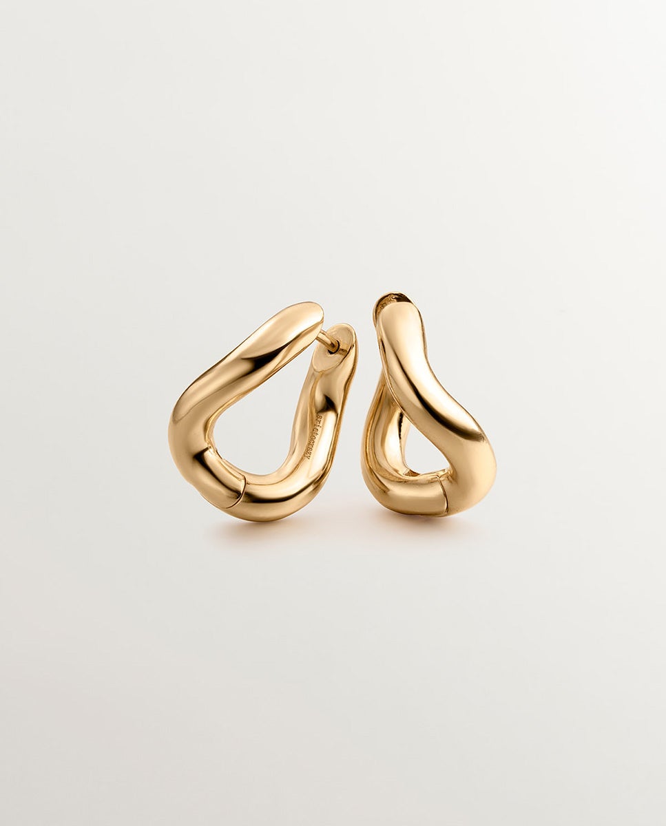 Brincos de Argola Médios Grossos de Prata 925 Banhada em Ouro Amarelo de 18k com Forma Ondulada Ouro-1