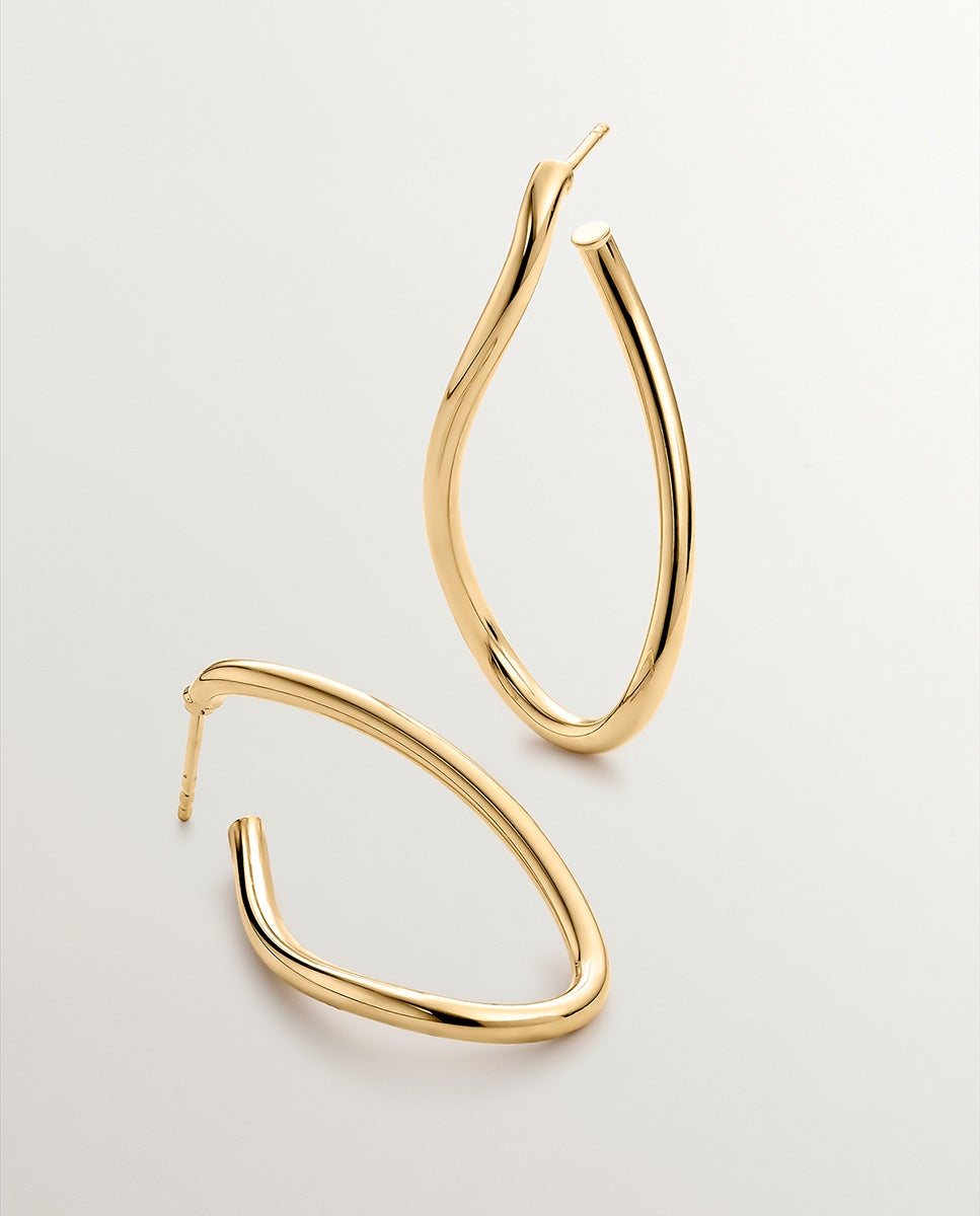 Brincos de Argola Ondulados Grandes de Prata 925 com Banho em Ouro Amarelo de 18k Ouro-3