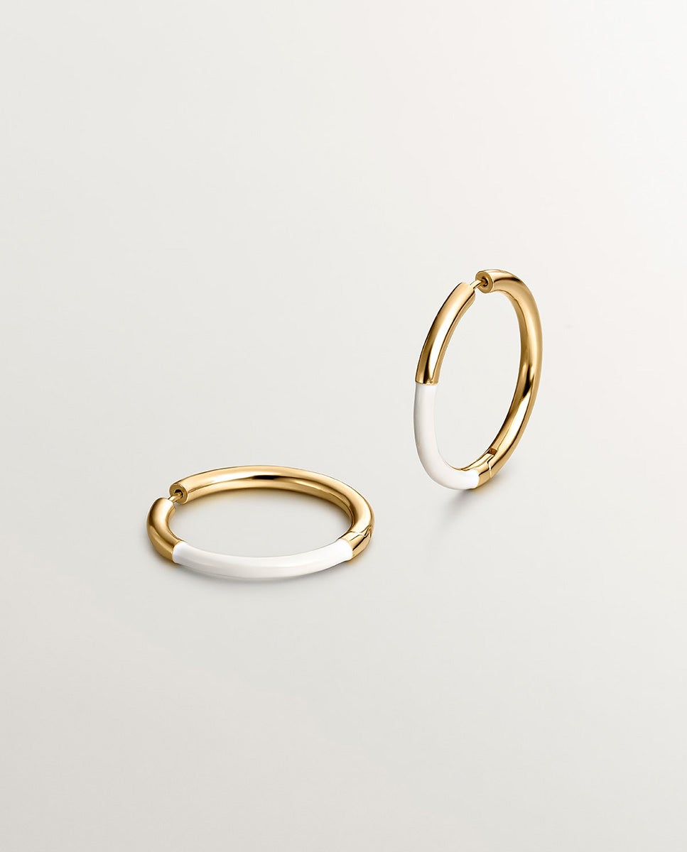 Brincos de Aro Grandes de Prata 925 Banhada em Ouro Amarelo de 18k com Esmalte em Branco Branco-3