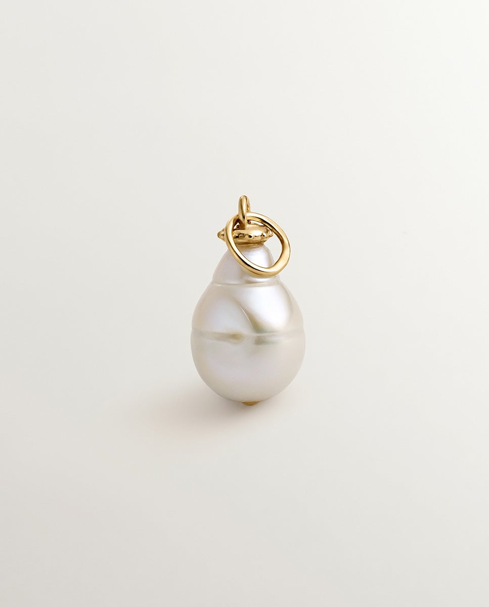 Charm de Prata 925 Banhada em Ouro Amarelo de 18k com Pérola Branco-3