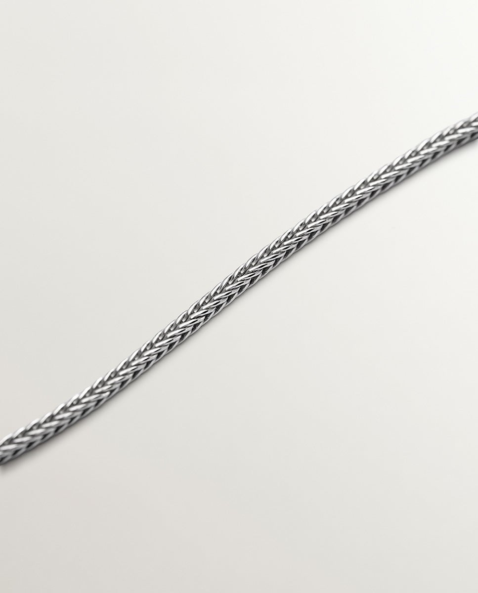 Pendente Ovalado de Prata 925 com Relevo Branco-5