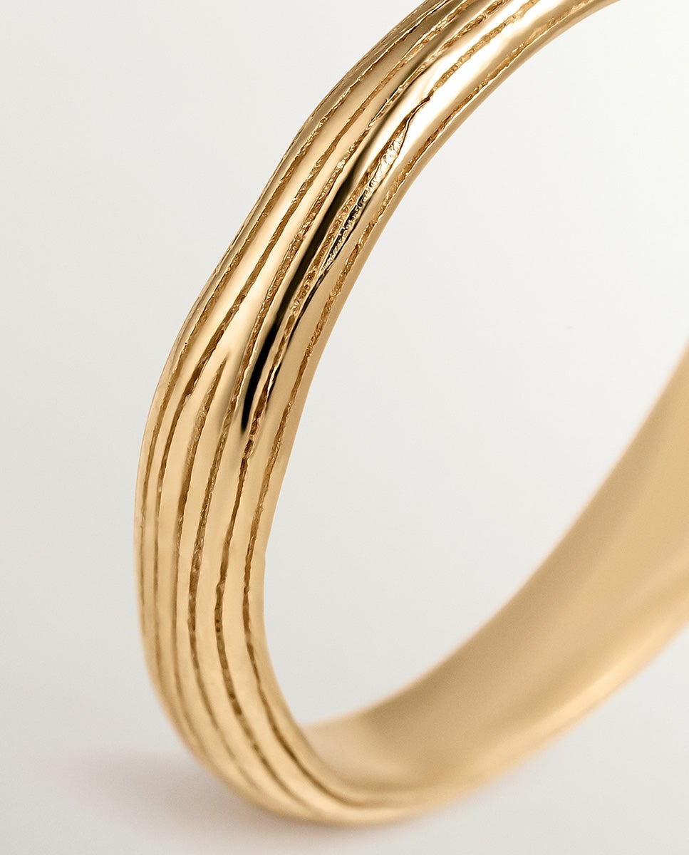 Anel de Prata 925 Banhada em Ouro Amarelo de 18k com Relevo Ouro-5