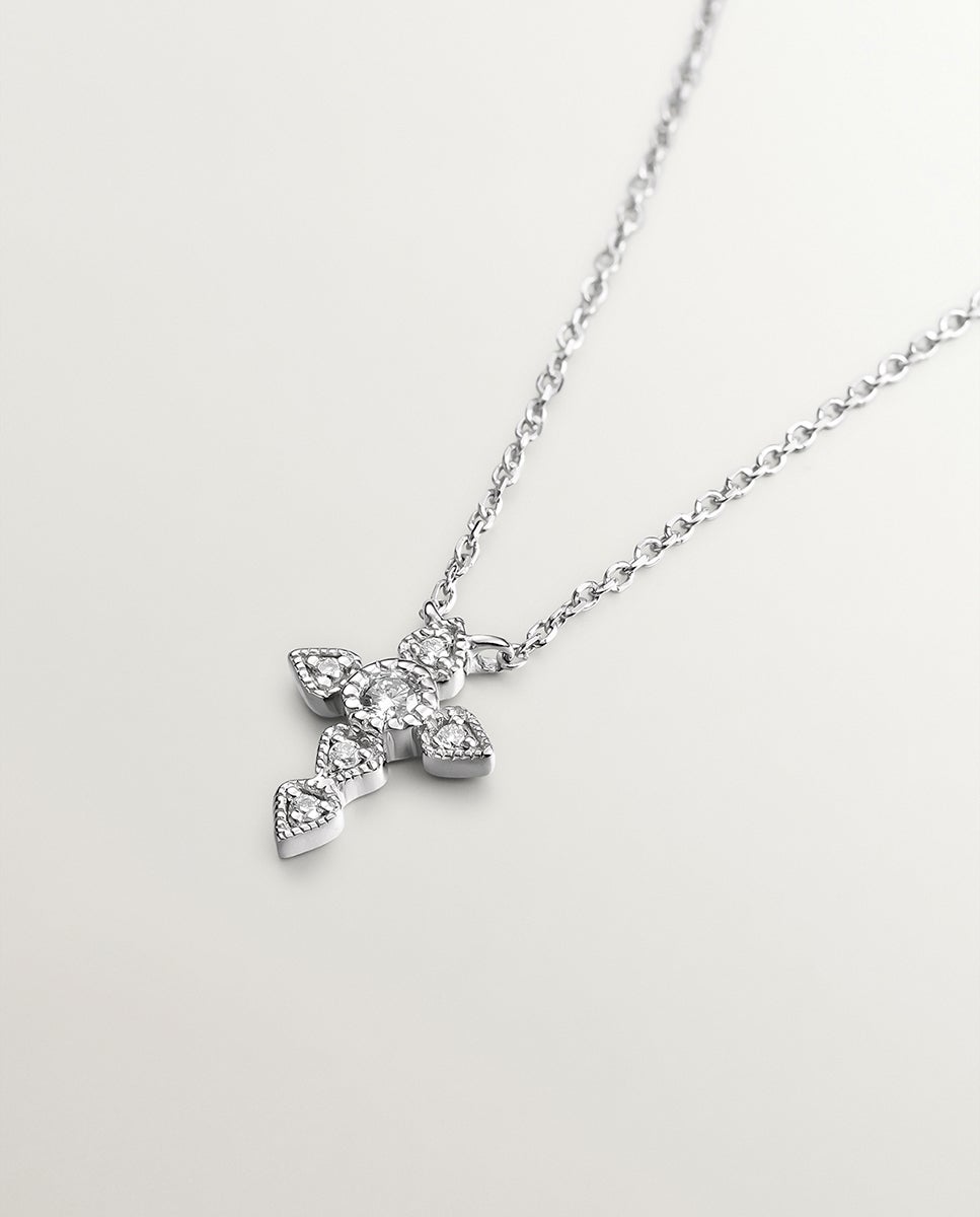 Pendente de Ouro Branco 18k com Cruz de Diamantes Branco-3