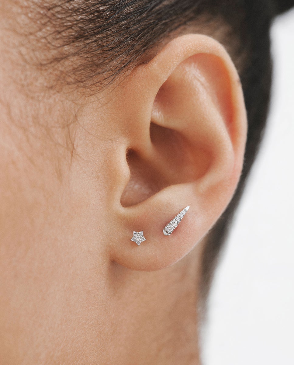 Brinco Individual de Ouro Branco 18k com Diamantes Branco-6