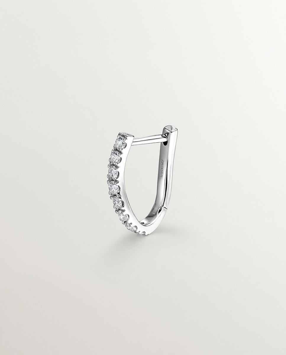 Brinco Individual de Argola Pequena de Ouro Branco 18k com Diamantes e Forma Ondulada Branco-1