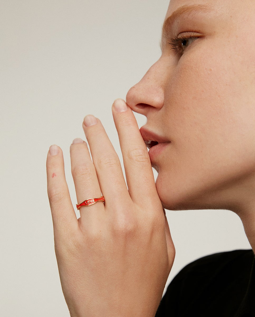 Anel de Prata Banhada em Ouro de 18kt com Esmalte em Vermelho Vermelho-4