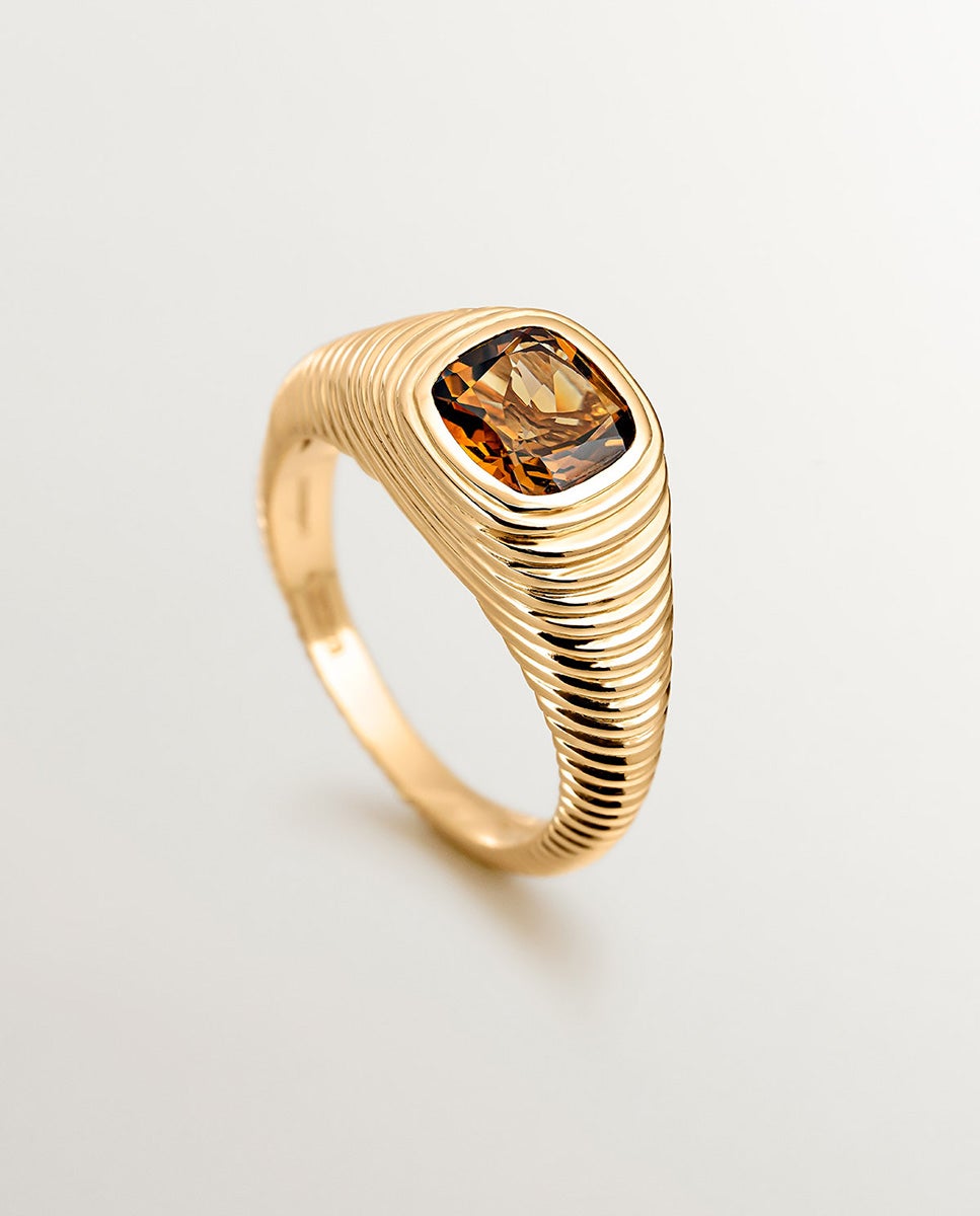 Anel Tipo Selo de Prata 925 Banhada em Ouro Amarelo de 18k com Quartzo Castanho e Textura Gallonada Castanho-5