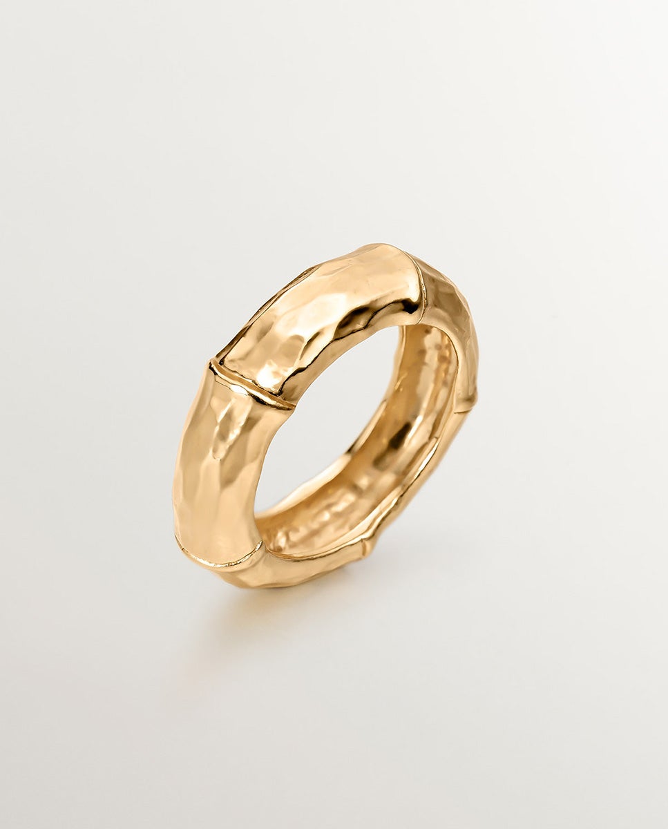 Imagem 0 de Anel de Prata Banhada em Ouro Amarelo de 18K com Textura de Bambu