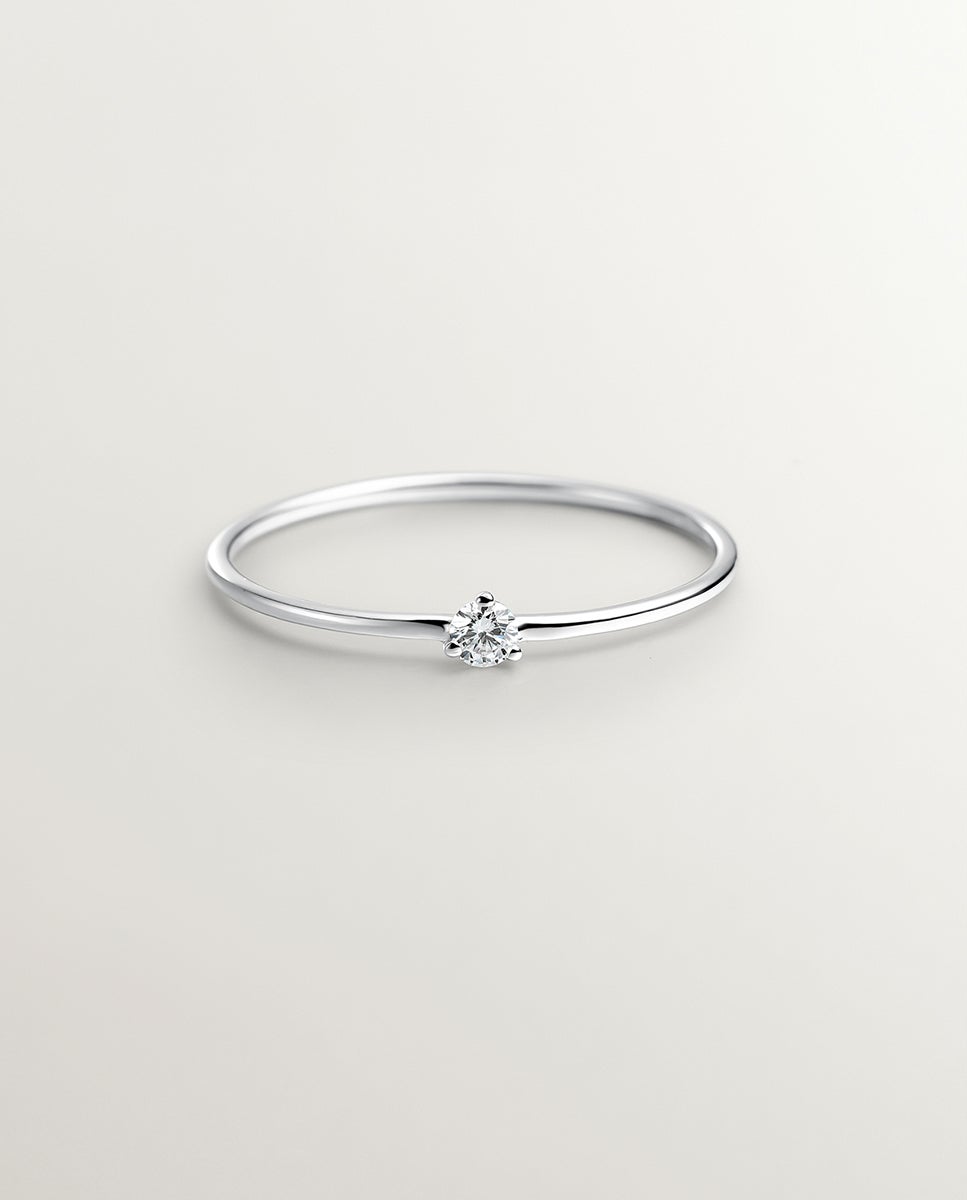 Anel Solitário de Ouro Branco 18k com Diamante Isi2 de 0,048cts Branco-3