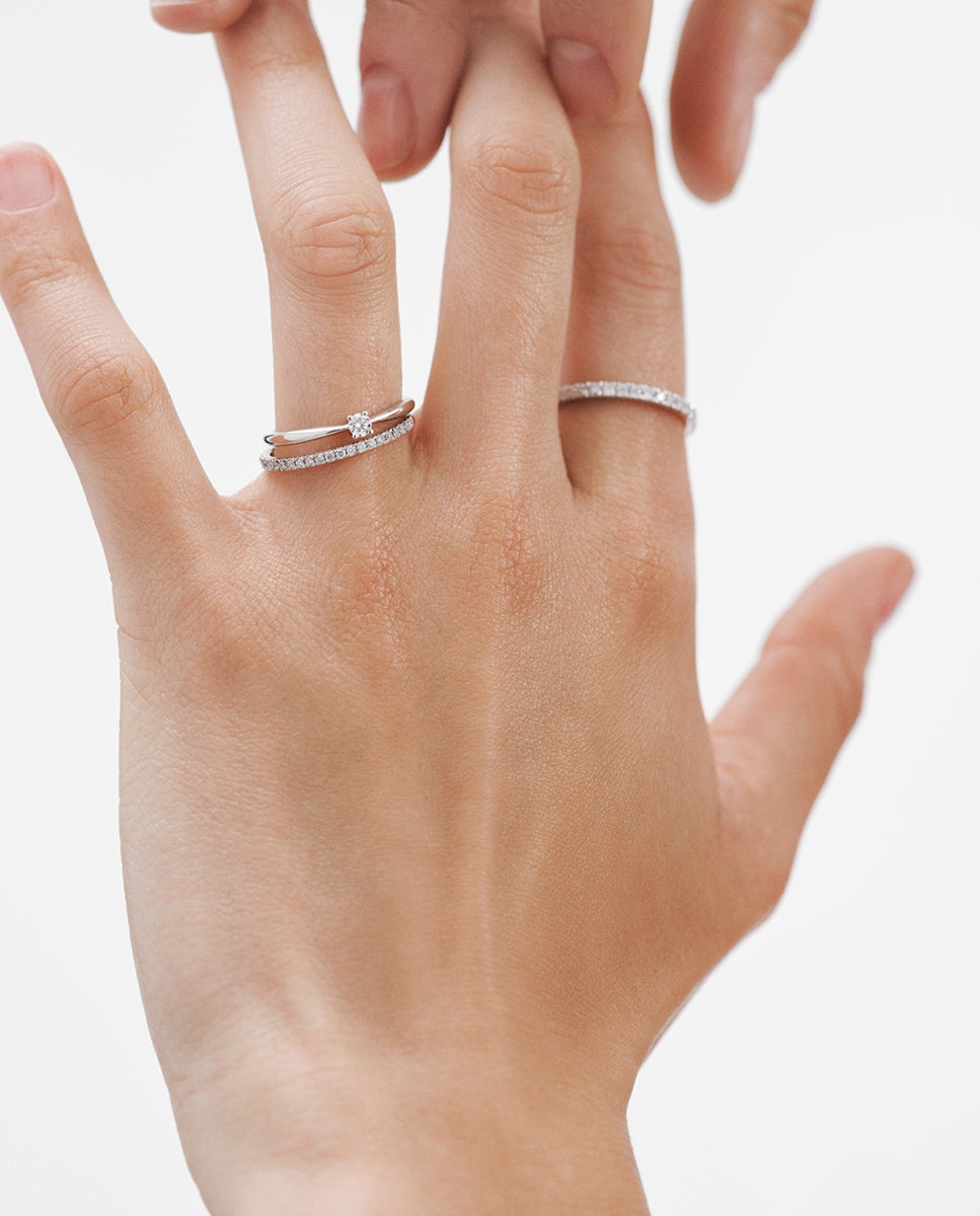Anel de Ouro Branco de 18k com Diamantes Branco-6