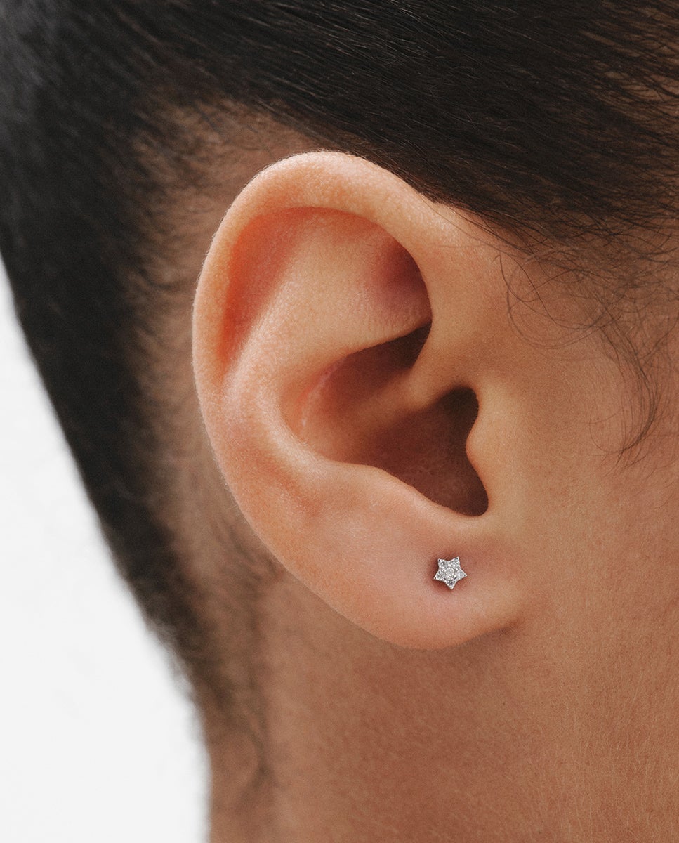 Brinco Individual de Ouro Branco 18k com Diamantes Branco-2