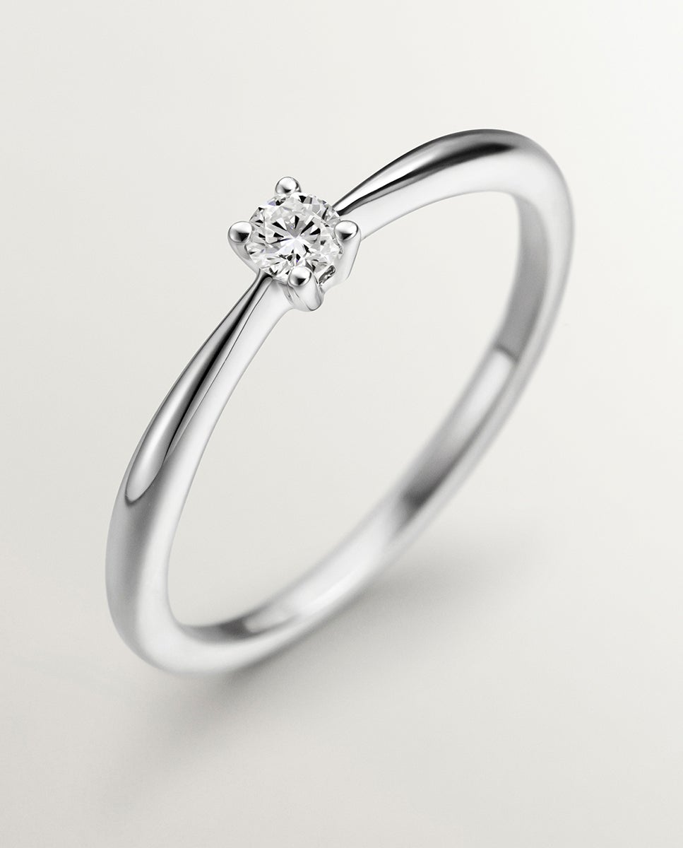 Anel de Ouro Amarelo de 18k com Diamante em Corte Brilhante Branco-5